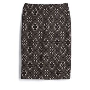 ELVIRA LACE Pencil Skirt